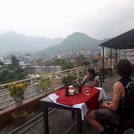 Hotel Center Lake Pokhara Exterior foto