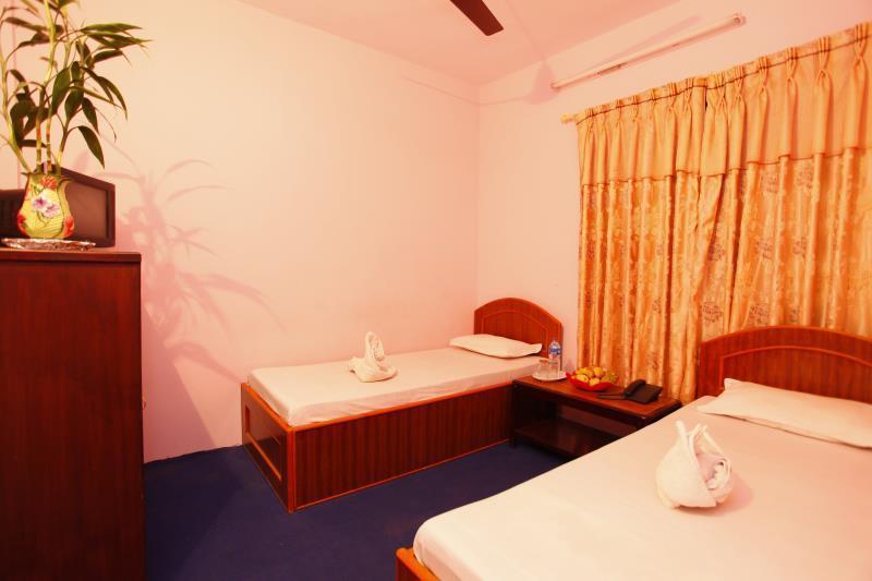 Hotel Center Lake Pokhara Exterior foto