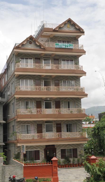 Hotel Center Lake Pokhara Exterior foto